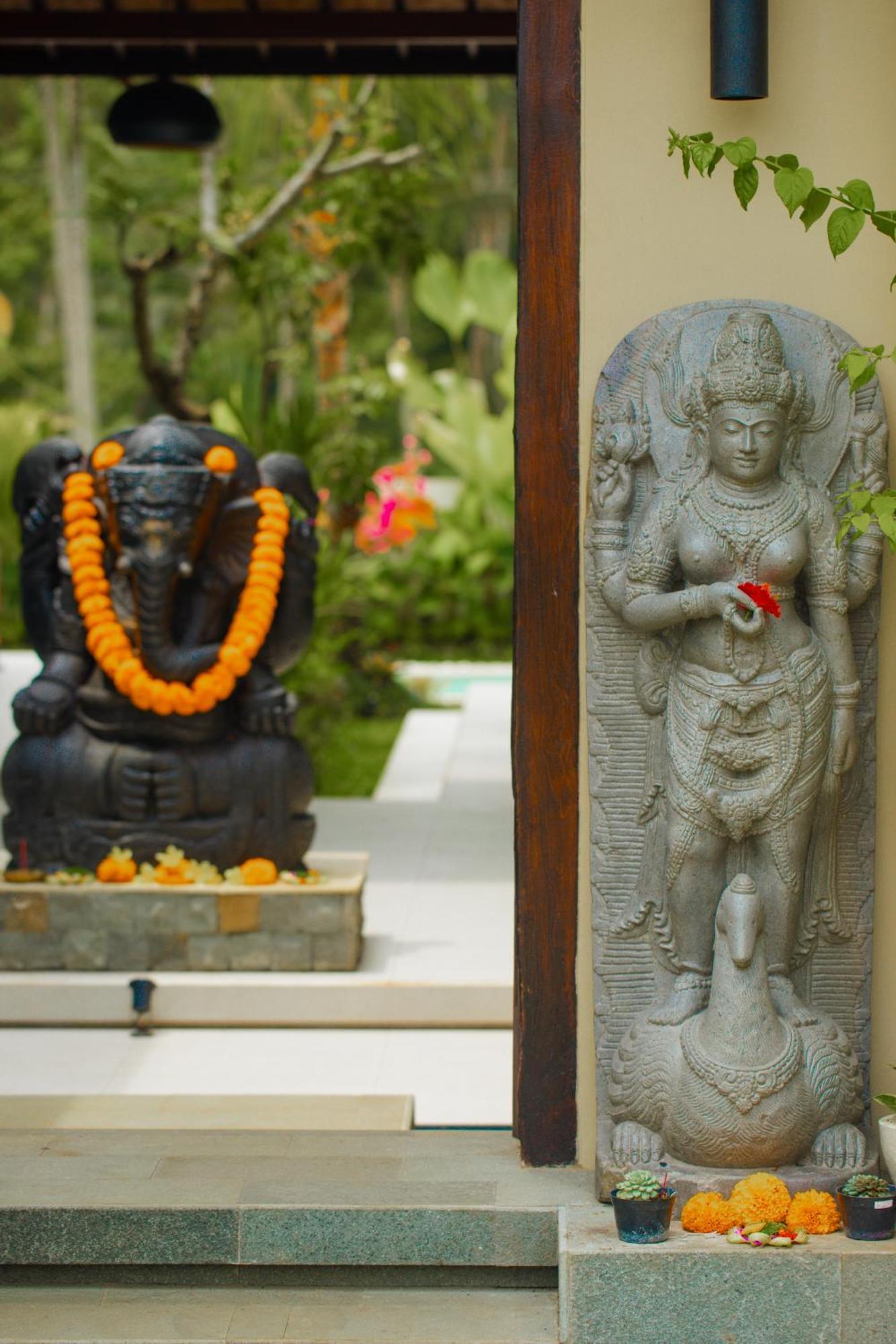 Adi Laxmi Villa Ubud Экстерьер фото
